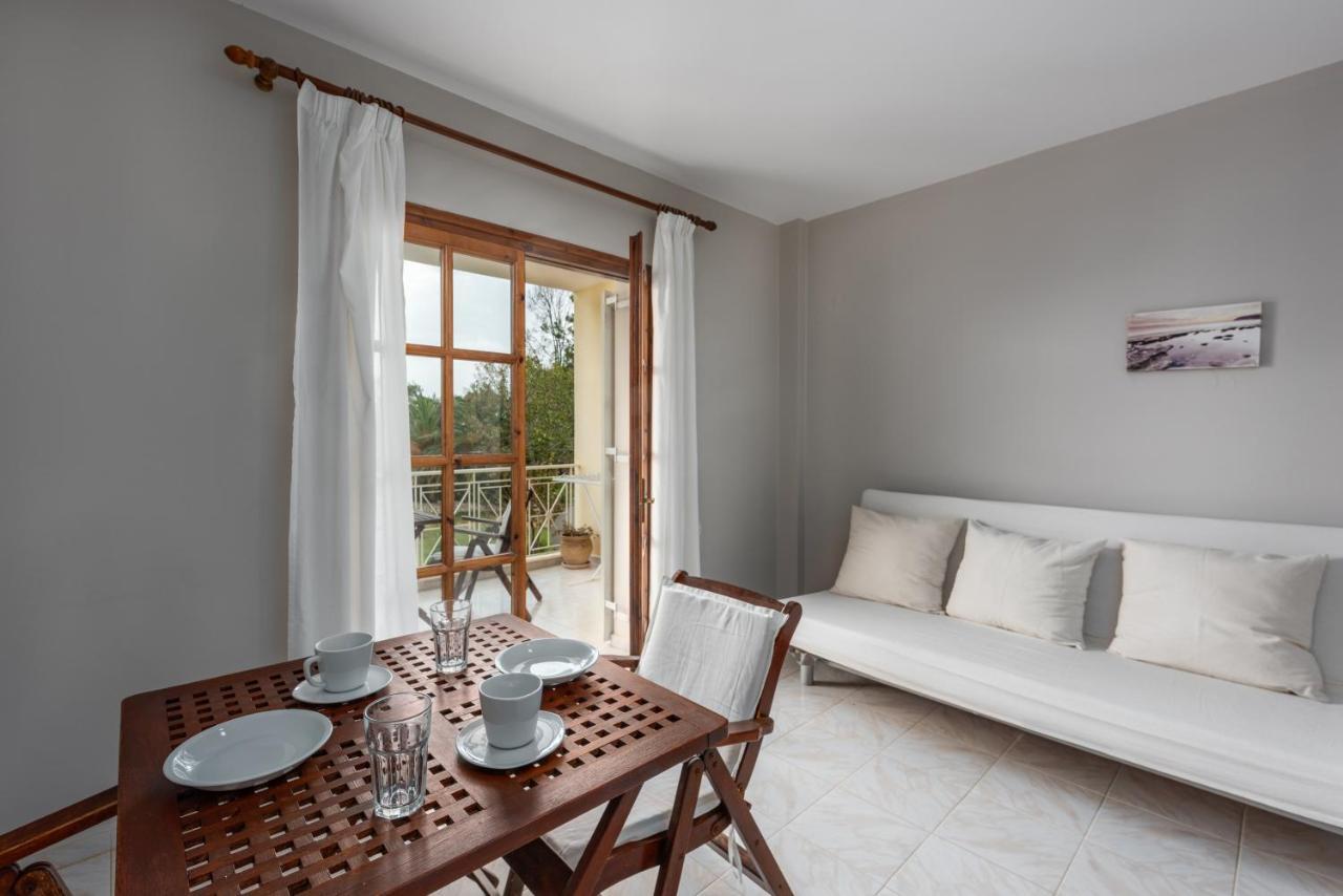 Albouro Seafront Apartments Kateleios Zewnętrze zdjęcie