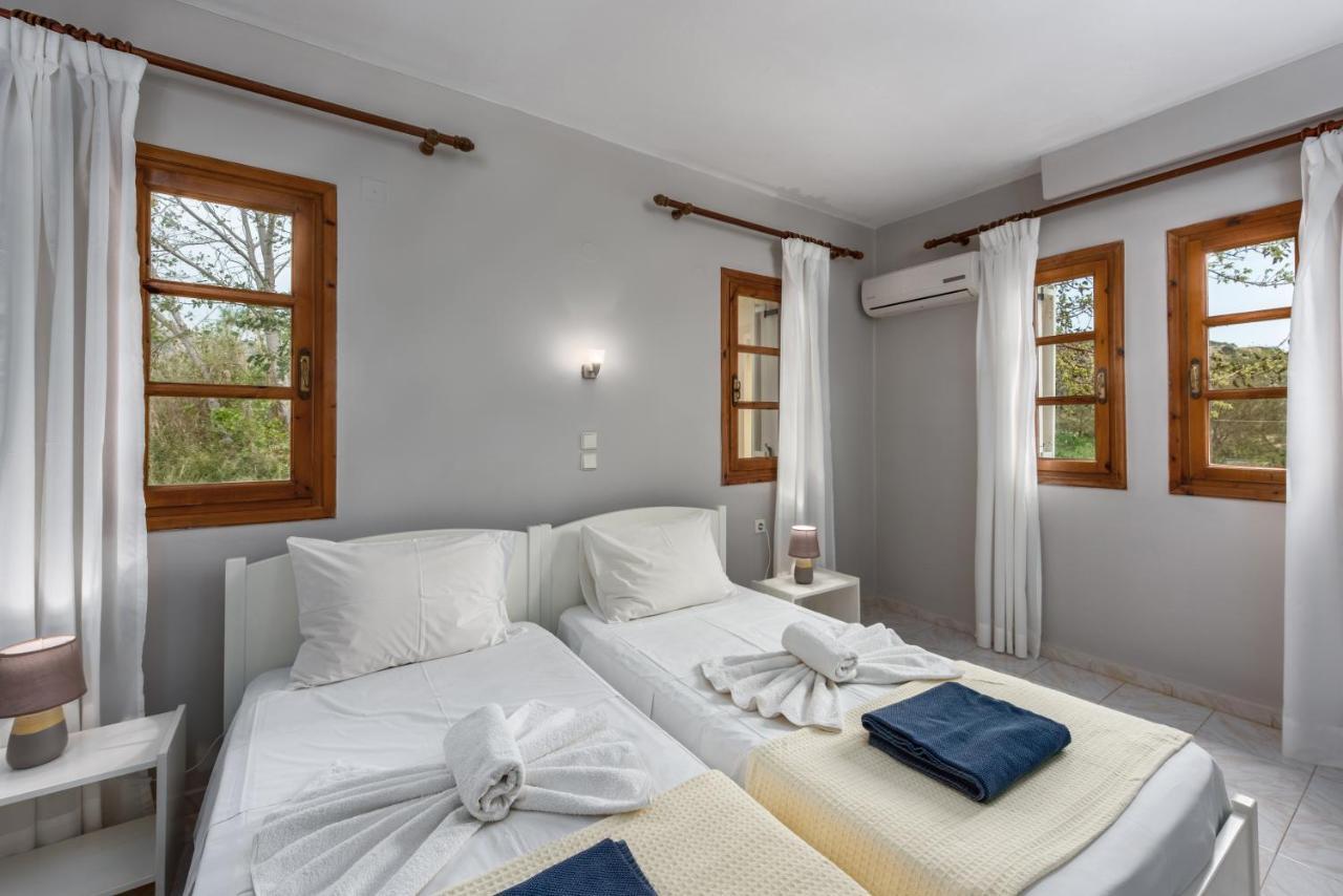 Albouro Seafront Apartments Kateleios Zewnętrze zdjęcie