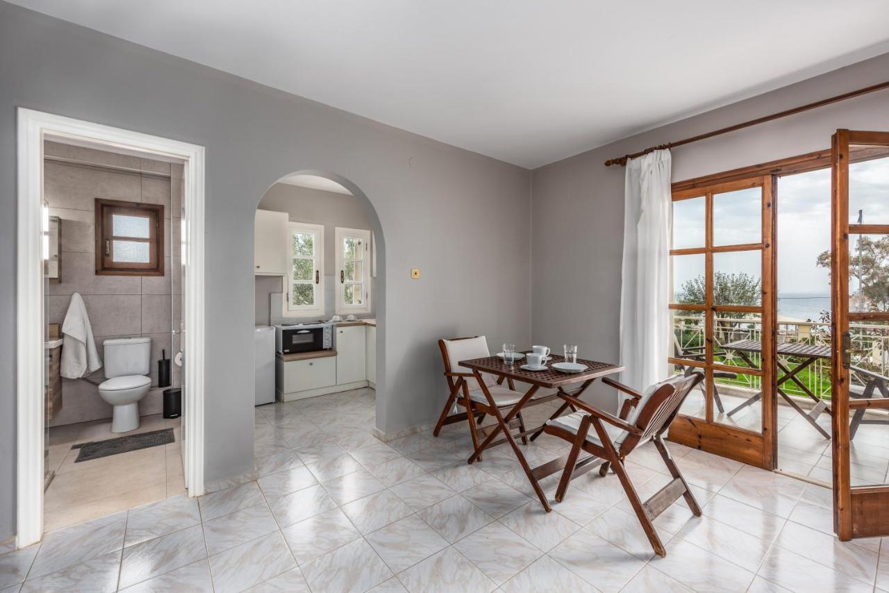 Albouro Seafront Apartments Kateleios Zewnętrze zdjęcie