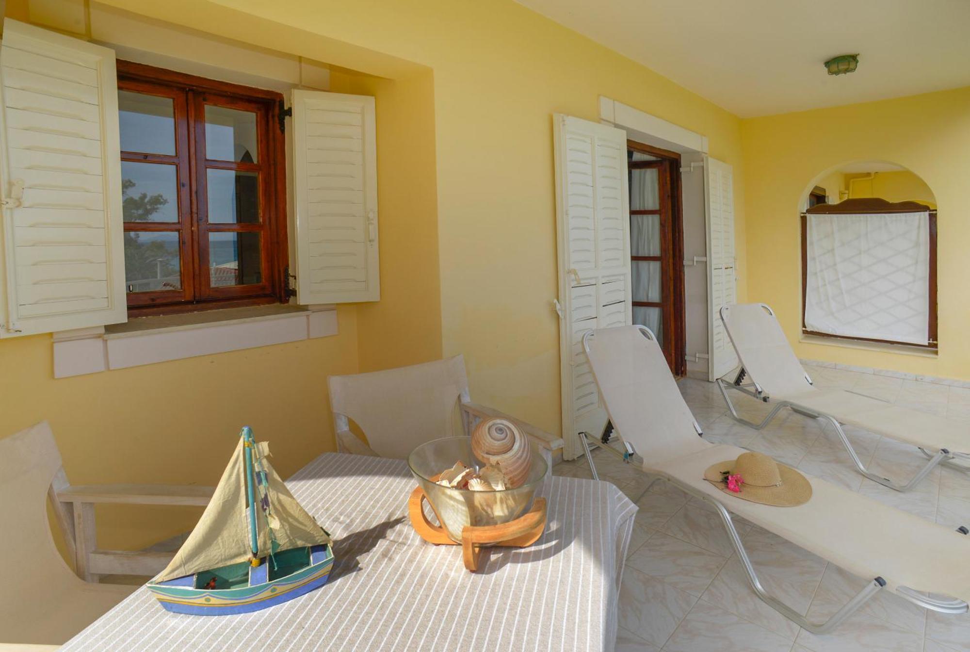 Albouro Seafront Apartments Kateleios Zewnętrze zdjęcie