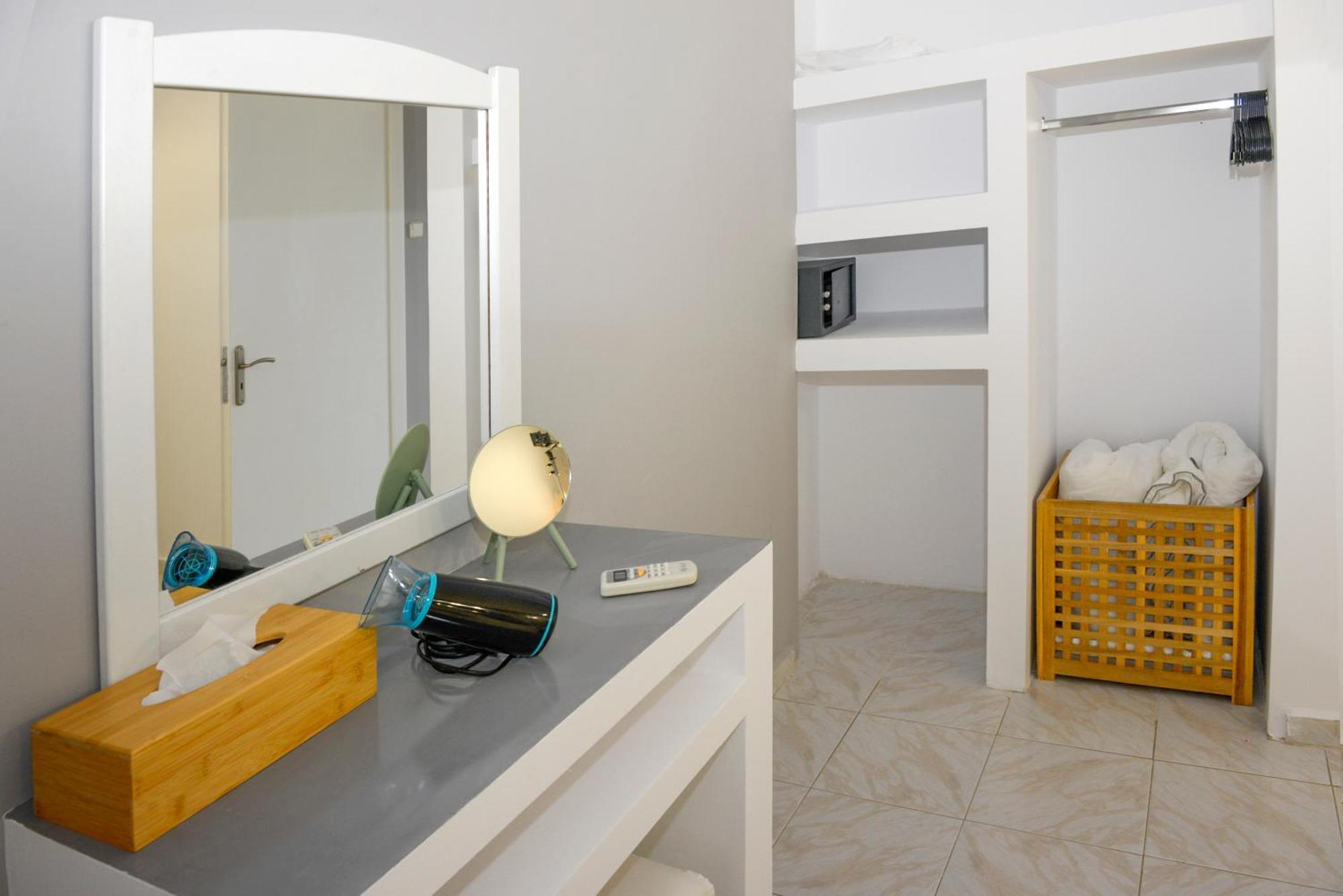 Albouro Seafront Apartments Kateleios Zewnętrze zdjęcie