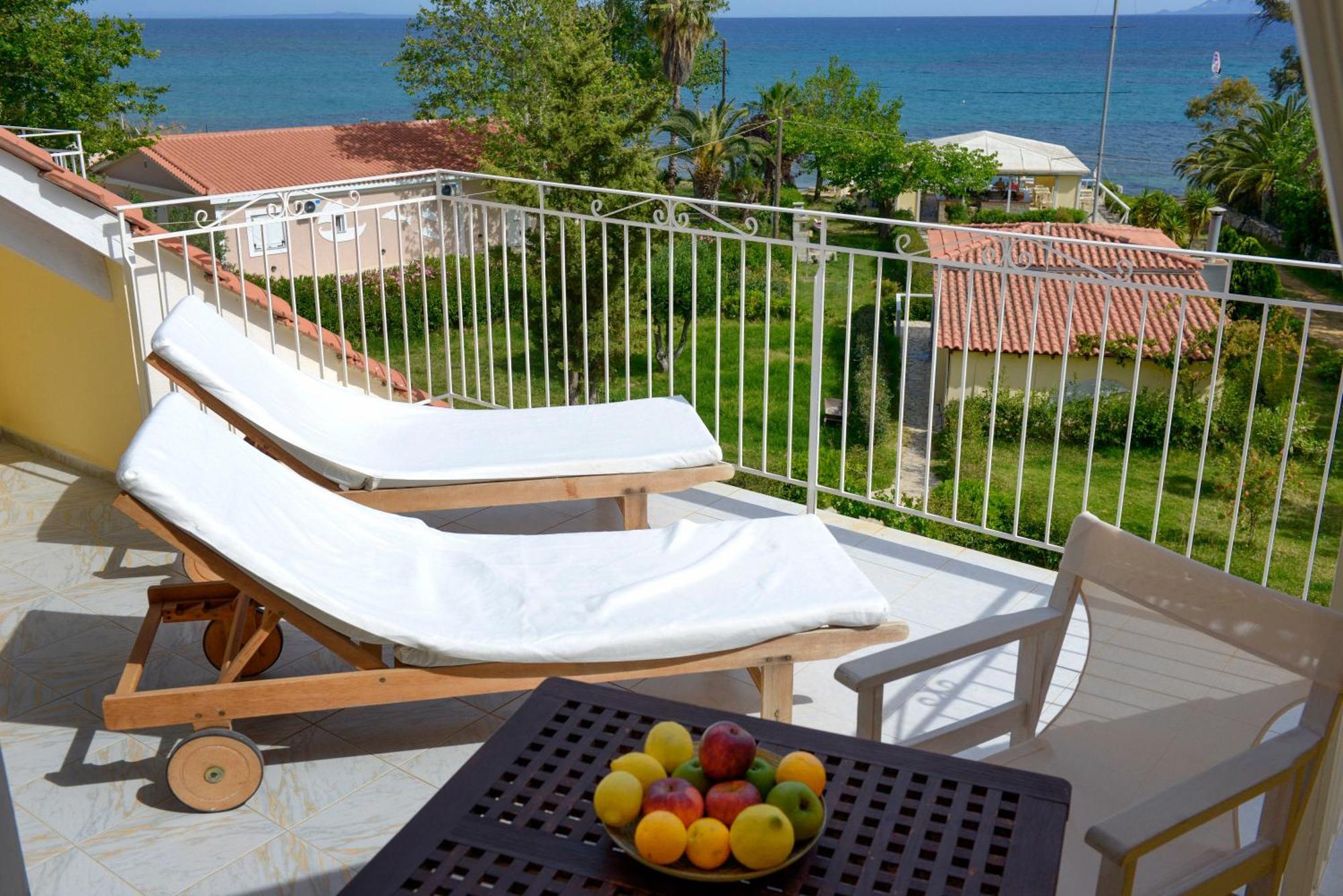 Albouro Seafront Apartments Kateleios Zewnętrze zdjęcie