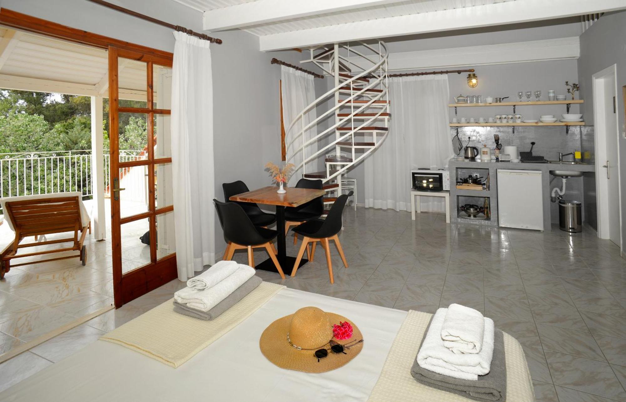 Albouro Seafront Apartments Kateleios Zewnętrze zdjęcie