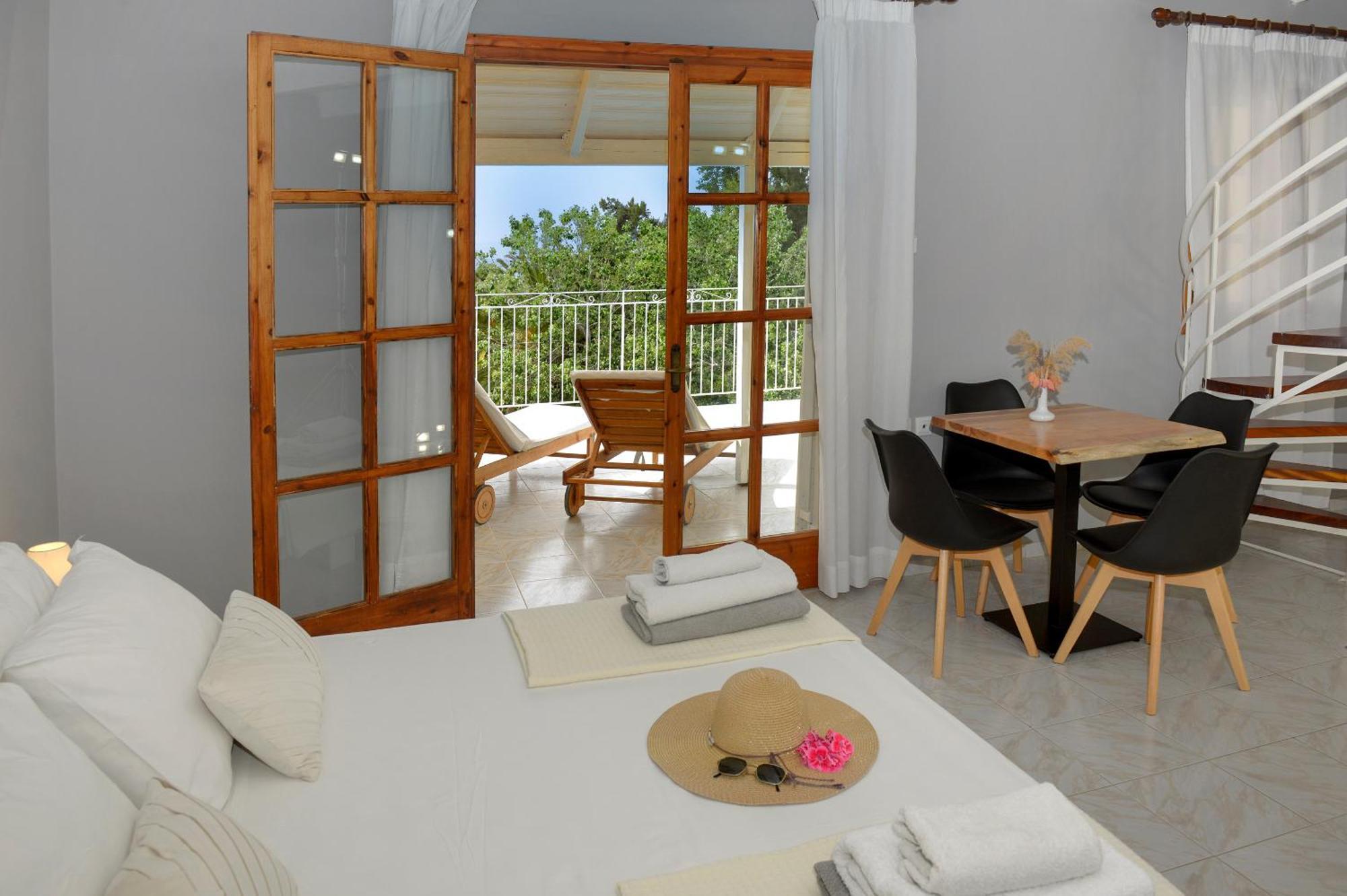 Albouro Seafront Apartments Kateleios Zewnętrze zdjęcie