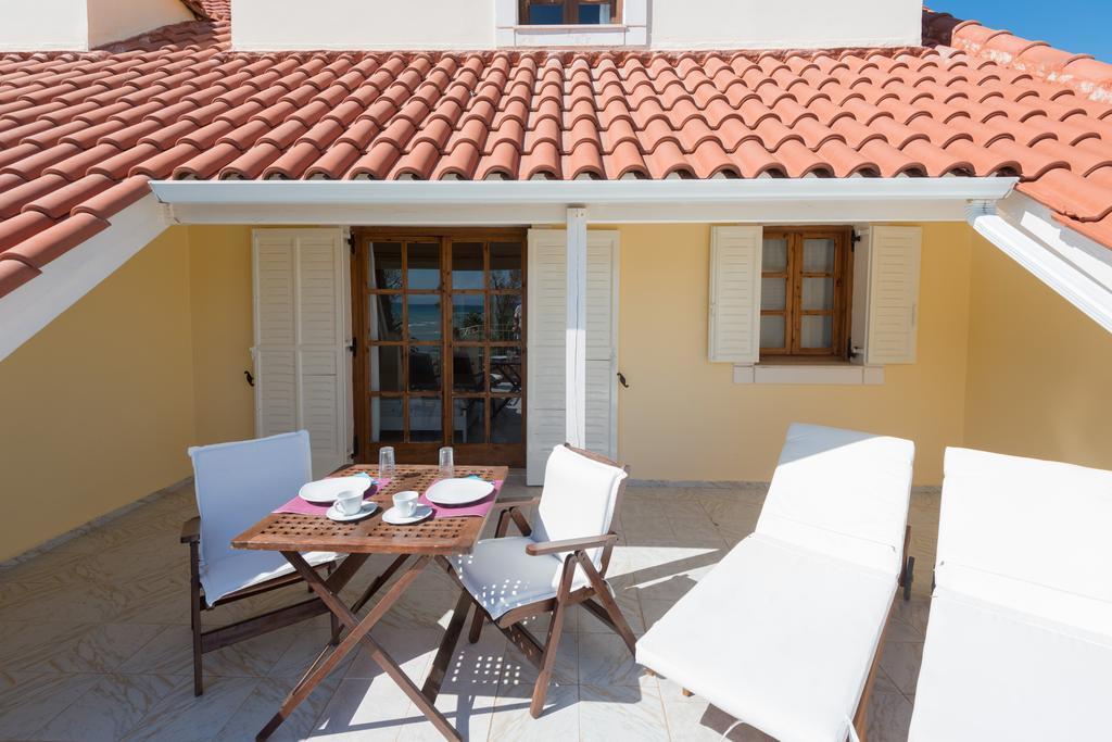 Albouro Seafront Apartments Kateleios Zewnętrze zdjęcie